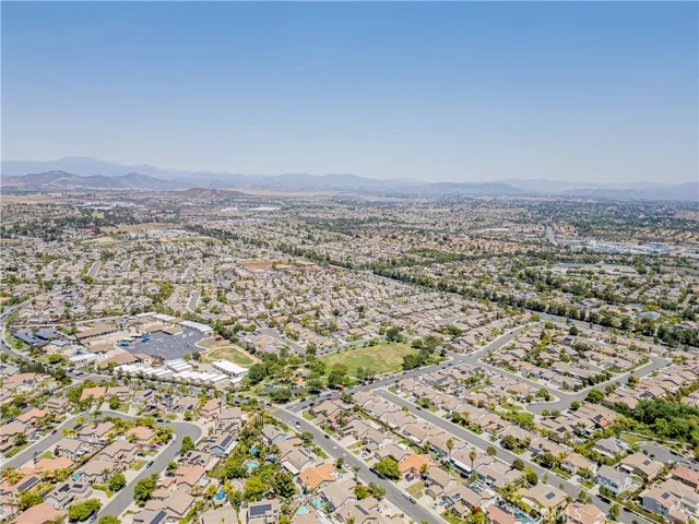 26473 Oaklington, Murrieta, California 92563
