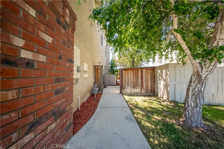 26473 Oaklington, Murrieta, California 92563
