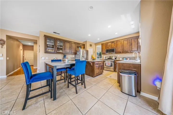 26473 Oaklington, Murrieta, California 92563