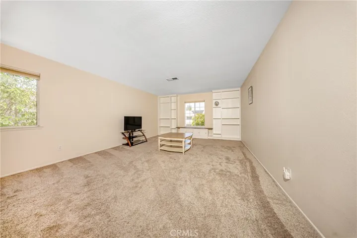 26473 Oaklington, Murrieta, California 92563