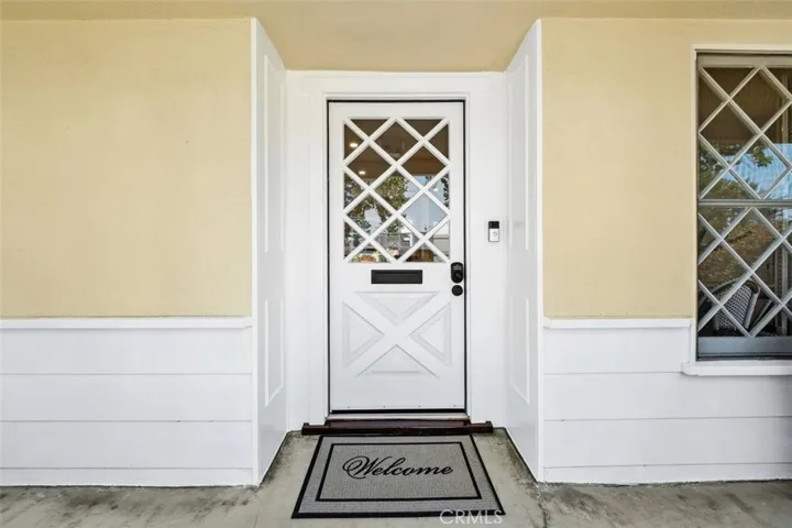 1901 N Greenbrier Street, Santa Ana, California 92706