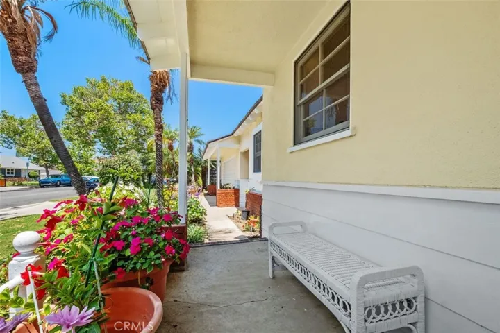 1901 N Greenbrier Street, Santa Ana, California 92706