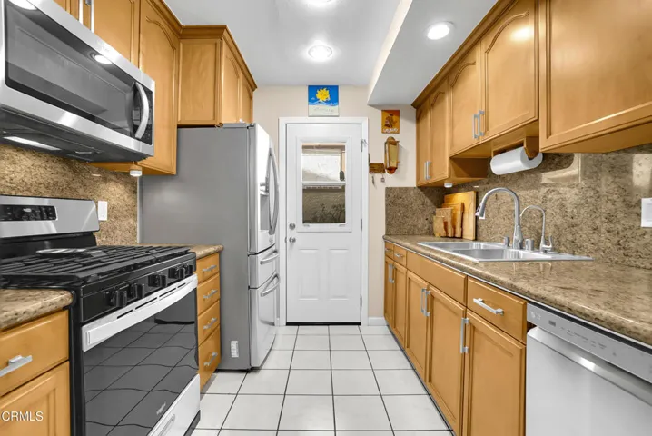 PropertyGraphy.com  (16)