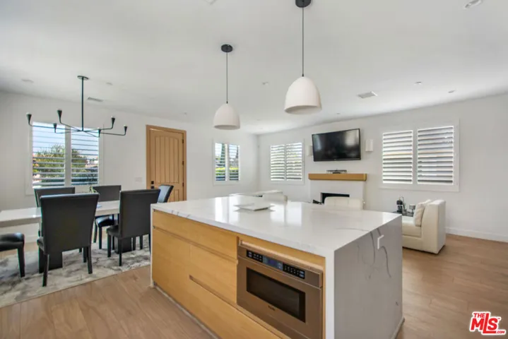 3763 S Gramercy Place, Los Angeles, California 90018