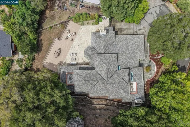1 Oakview Terrace, Orinda, California 94563-3133