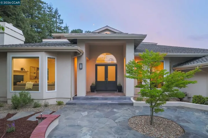 1 Oakview Terrace, Orinda, California 94563-3133