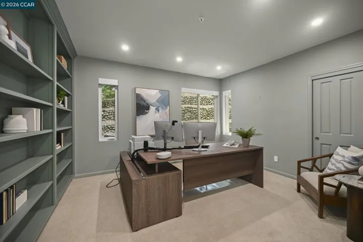 1 Oakview Terrace, Orinda, California 94563-3133