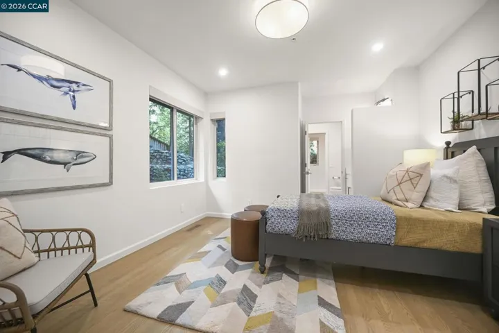 1 Oakview Terrace, Orinda, California 94563-3133