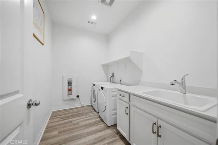 Spacious Laundry Room