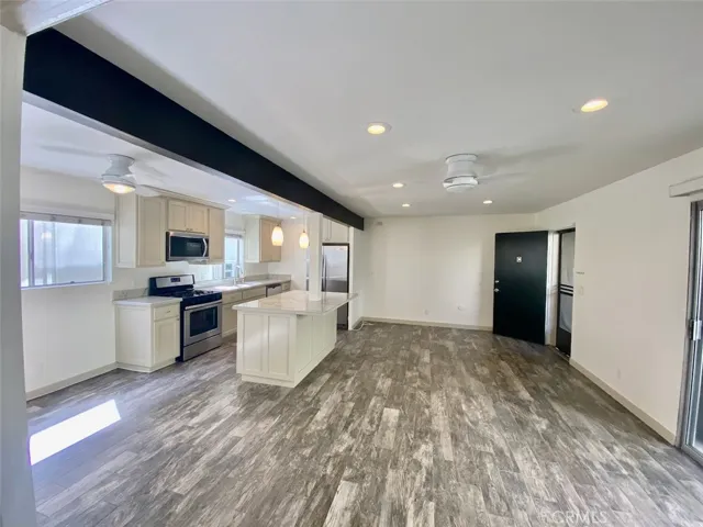 396 Cypress C, Laguna Beach, California 92651