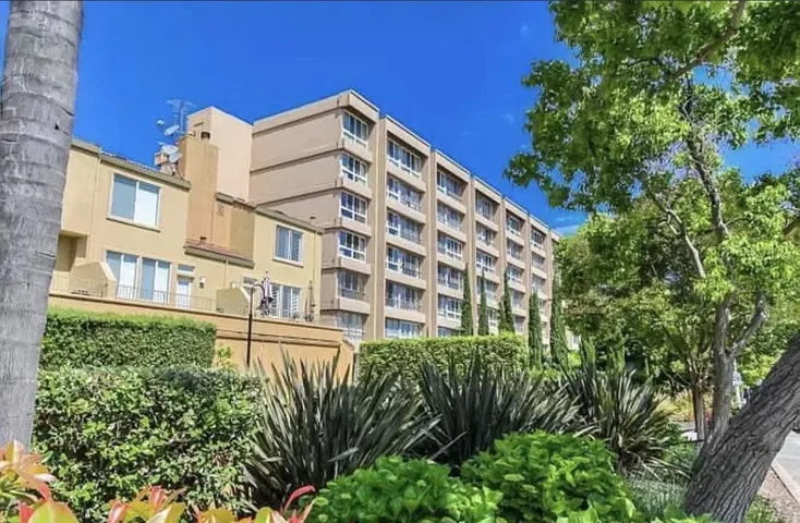 1700 Civic Center Drive 607, Santa Clara, California 95050