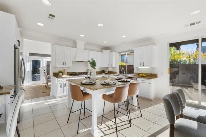 40325 Odessa, Temecula, California 92591