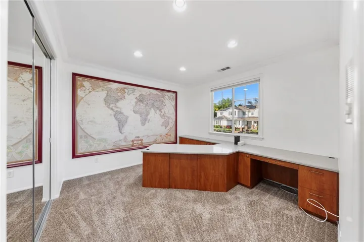 Office 5th/bedroom