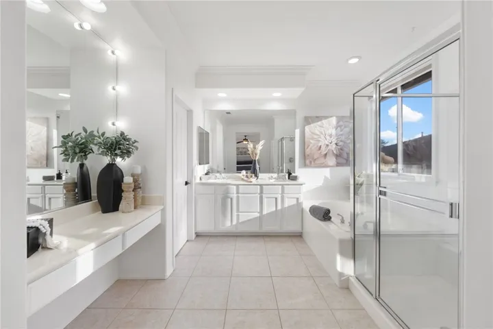 40325 Odessa, Temecula, California 92591