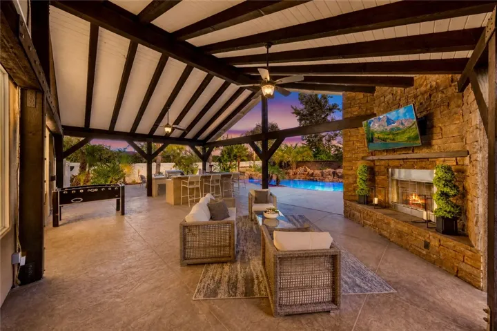 40325 Odessa, Temecula, California 92591