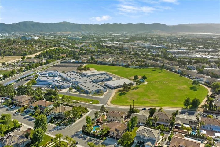 40325 Odessa, Temecula, California 92591