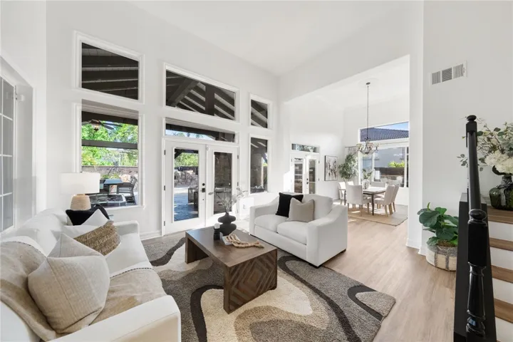 40325 Odessa, Temecula, California 92591