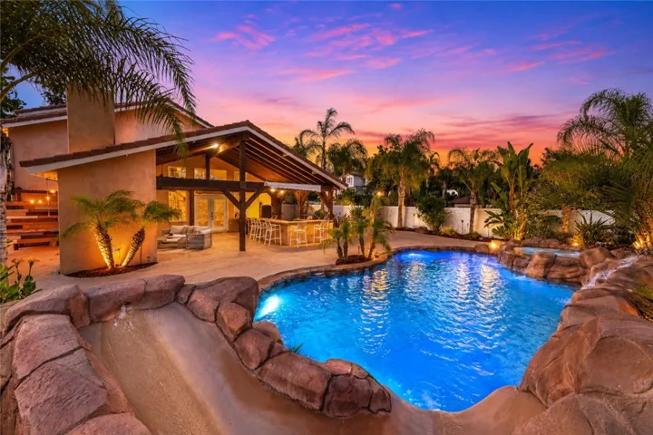 40325 Odessa, Temecula, California 92591