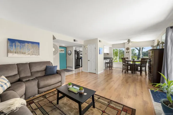 1311 Hawk, El Cajon, California 92020