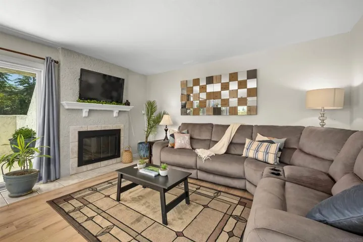 1311 Hawk, El Cajon, California 92020