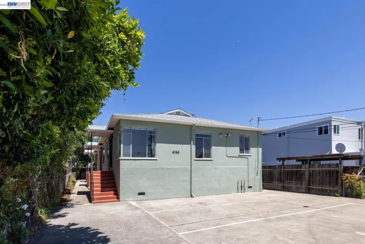 4144 Masterson St, Oakland, California 94619