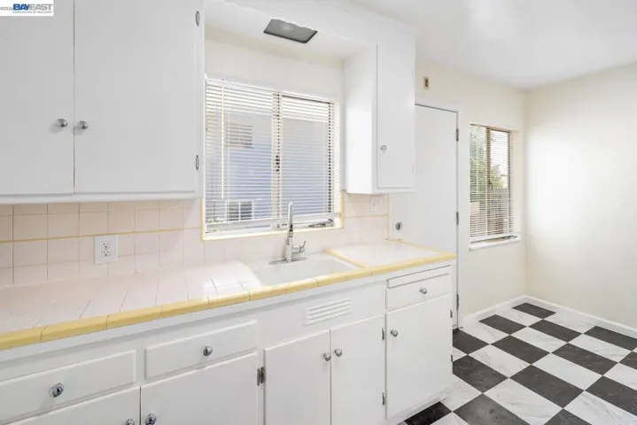 4144 Masterson St, Oakland, California 94619