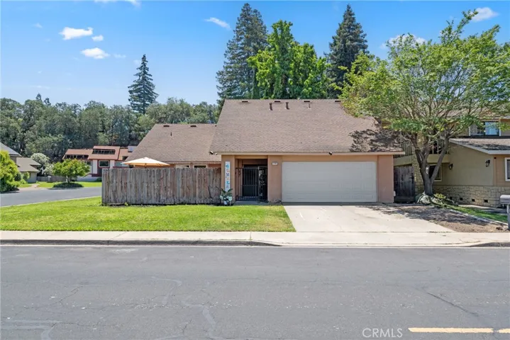 1149 River Bluff, Oakdale, California 95361