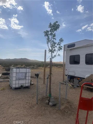 Used trailer stays . Water haul storage tanks stay.
