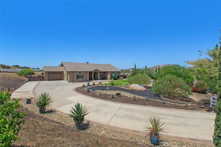 Elevated country living with panoramic views