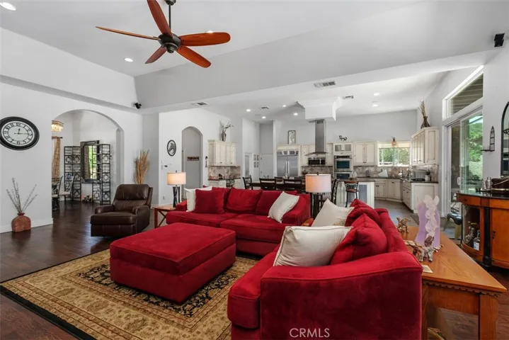 Spacious family room open to kitchen