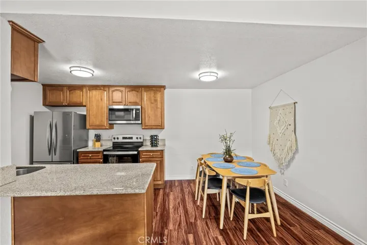2500 San Gabriel, Corona, California 92882