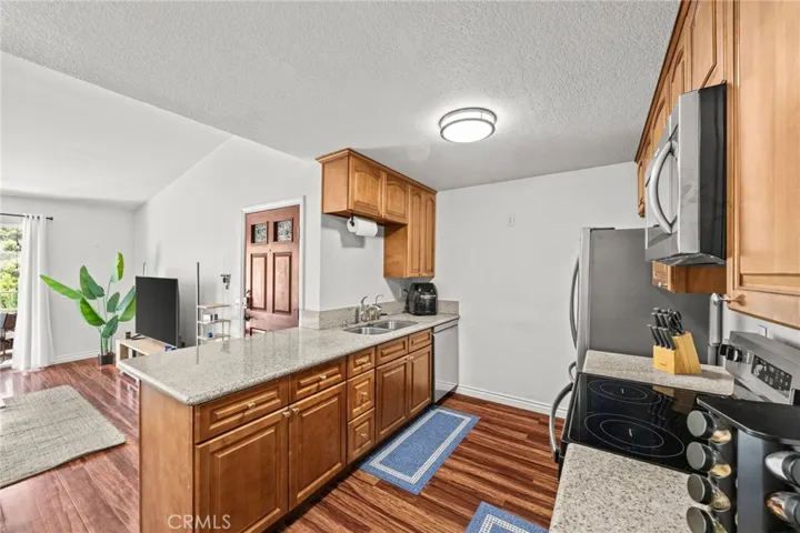 2500 San Gabriel, Corona, California 92882