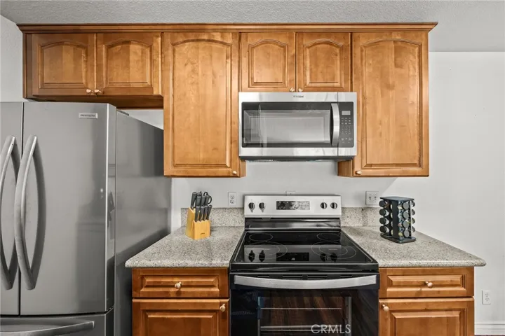 2500 San Gabriel, Corona, California 92882