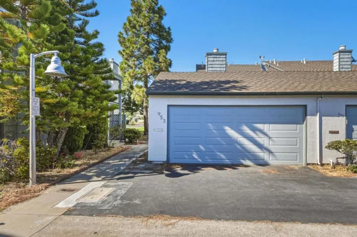 953 Diaz Lane, Foster City, California 94404