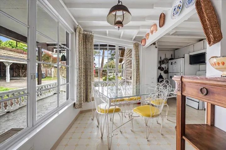 841 Congress Avenue, Pacific Grove, California 93950