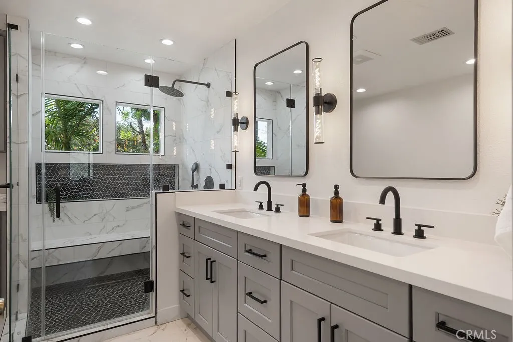 Double sinks