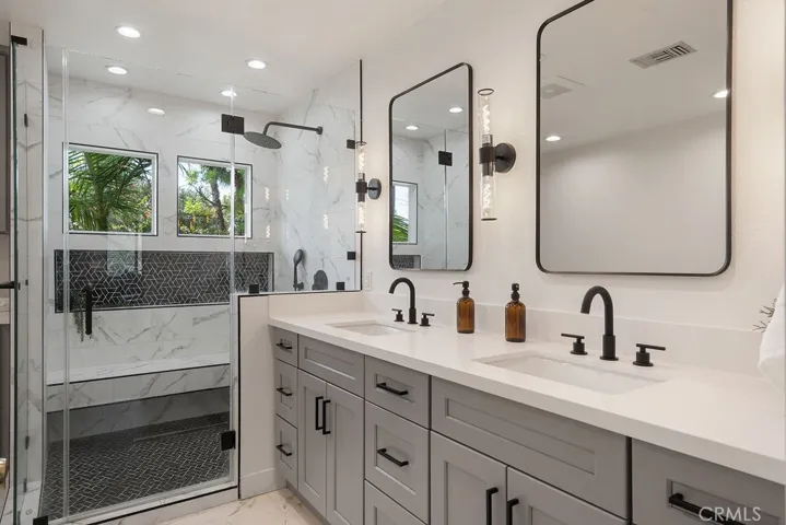 Double sinks