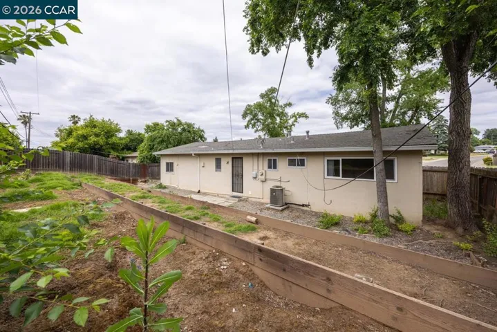 6118 Rutland Dr, Carmichael, California 95608
