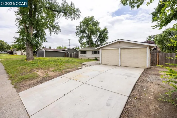 6118 Rutland Dr, Carmichael, California 95608