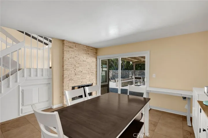 2626 N Tustin A, Santa Ana, California 92705