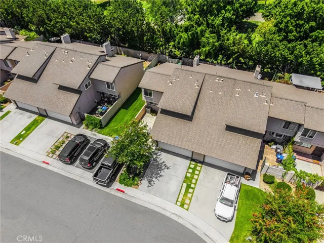 2626 N Tustin A, Santa Ana, California 92705