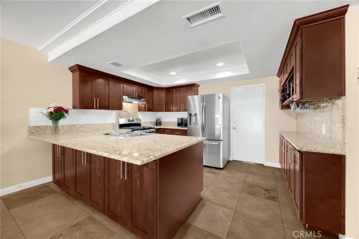 2626 N Tustin A, Santa Ana, California 92705