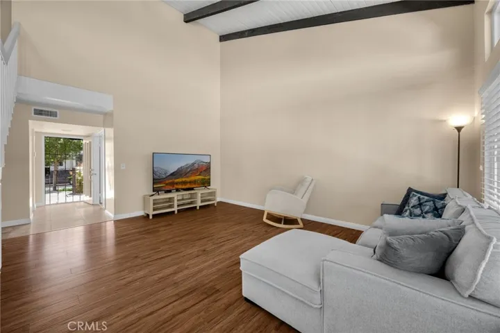 2626 N Tustin A, Santa Ana, California 92705
