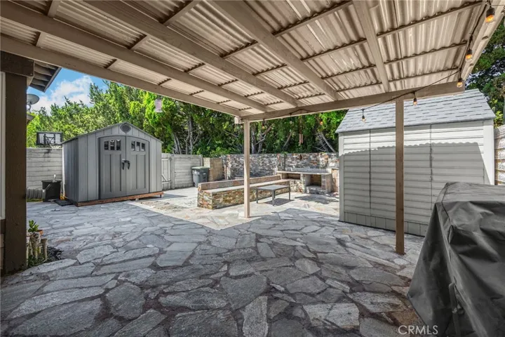 2626 N Tustin A, Santa Ana, California 92705