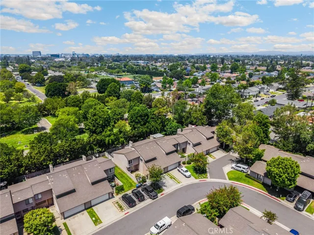 2626 N Tustin A, Santa Ana, California 92705