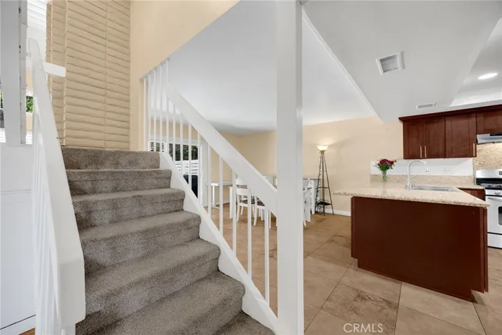 2626 N Tustin A, Santa Ana, California 92705