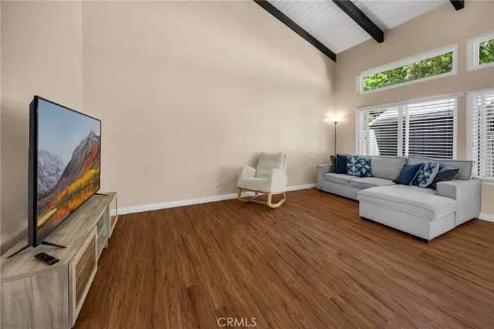 2626 N Tustin A, Santa Ana, California 92705