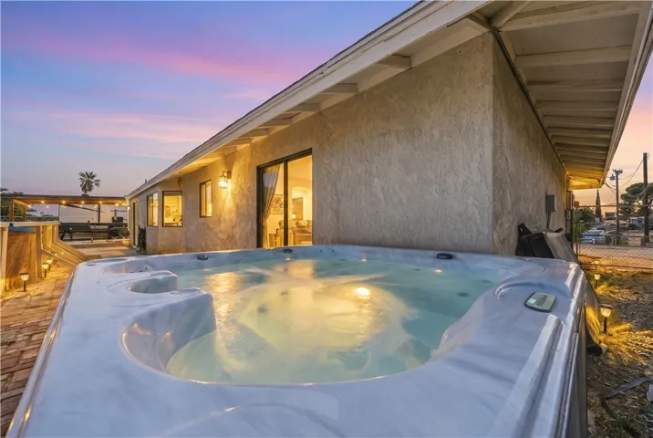 17918 Catalpa Street, Hesperia, California 92345