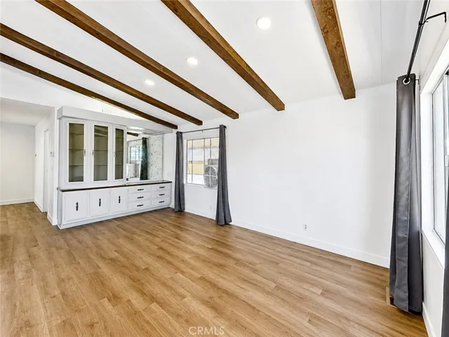 Living room w/built in hutch