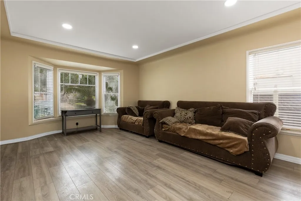 6612 Plaska Ave, Huntington Park, California 90255 — photo 5